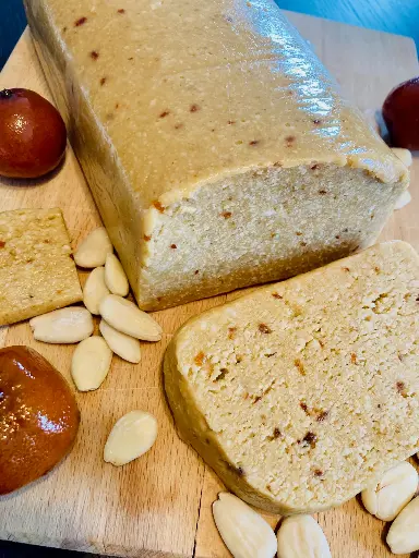 [GAR4602032] Pain de pâte d'amande aux clémentines 2 kg